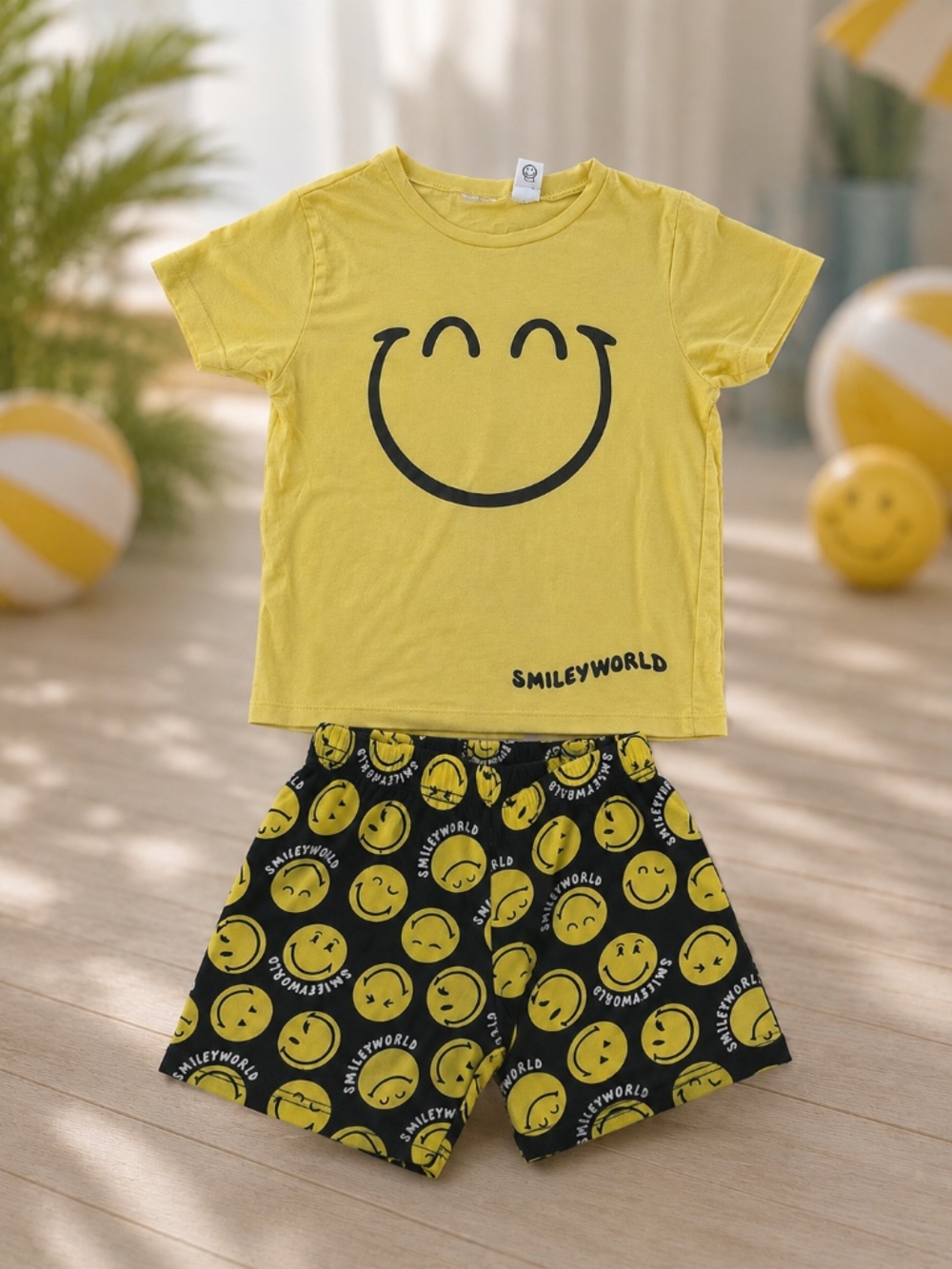 H&M SmileyWorld Kids Pajama Set Yellow Black 3-4T